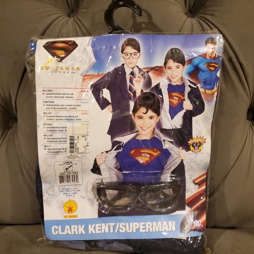 Clark Kent/Superman Kids Costume LARGE